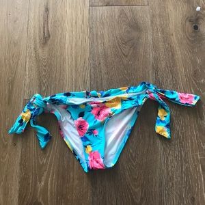 Betsy Johnson Floral tie string bikini bottom